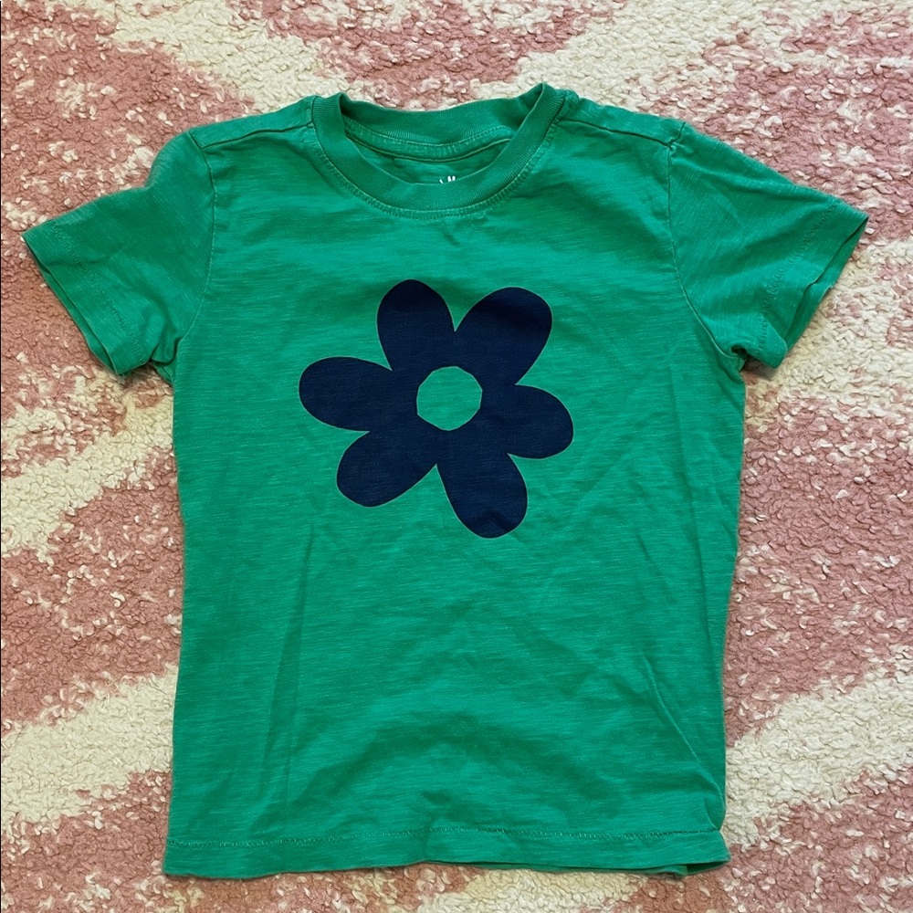 Primary Green Tee with Navy Flower